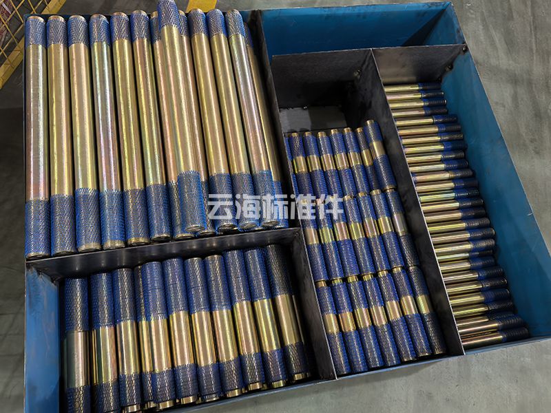 液缸螺栓(图1) 液缸螺栓(图1)